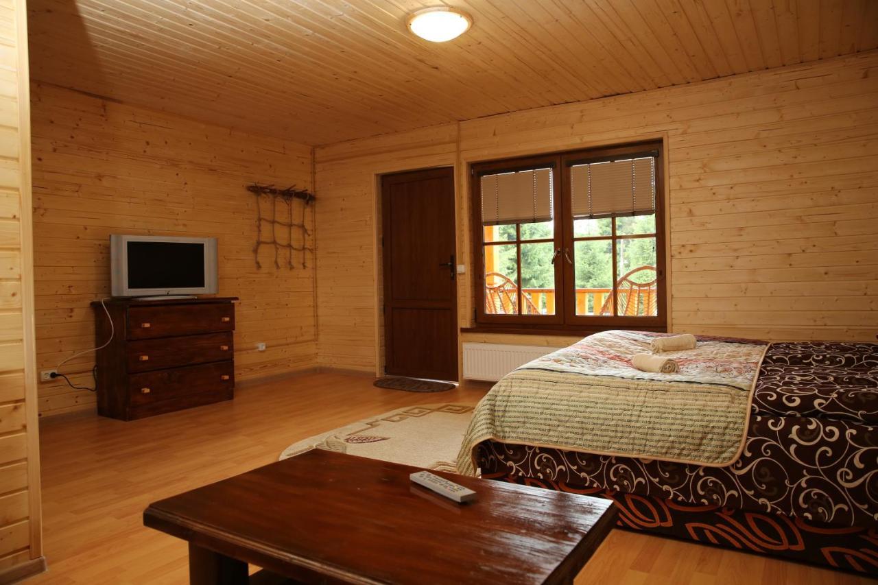 Zarinok Hotel Pilipets Ngoại thất bức ảnh